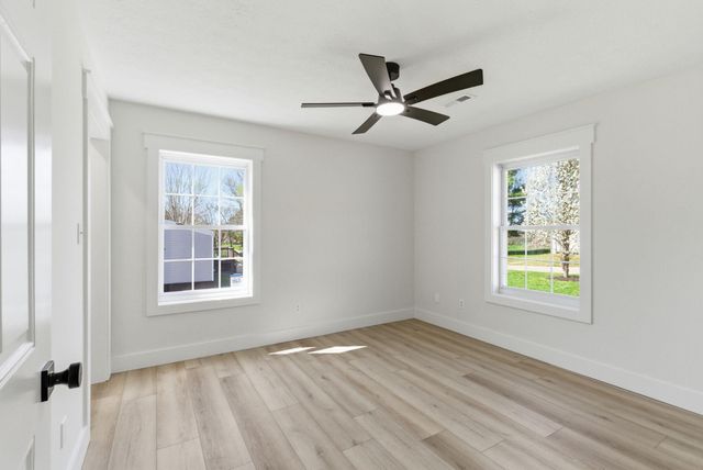 189 Scarlets Way, Bronston, KY 42518