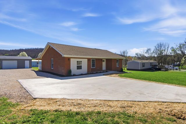 189 Scarlets Way, Bronston, KY 42518