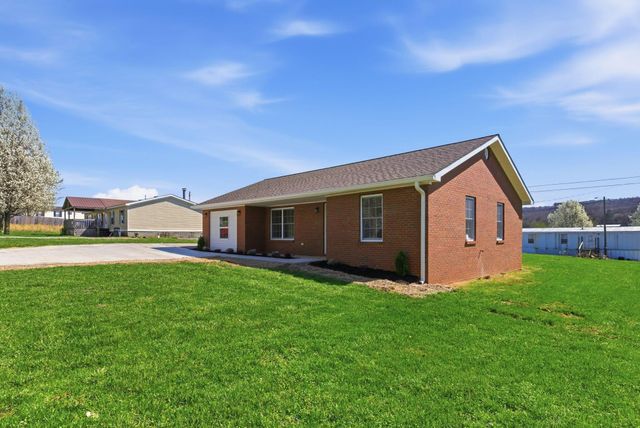 189 Scarlets Way, Bronston, KY 42518