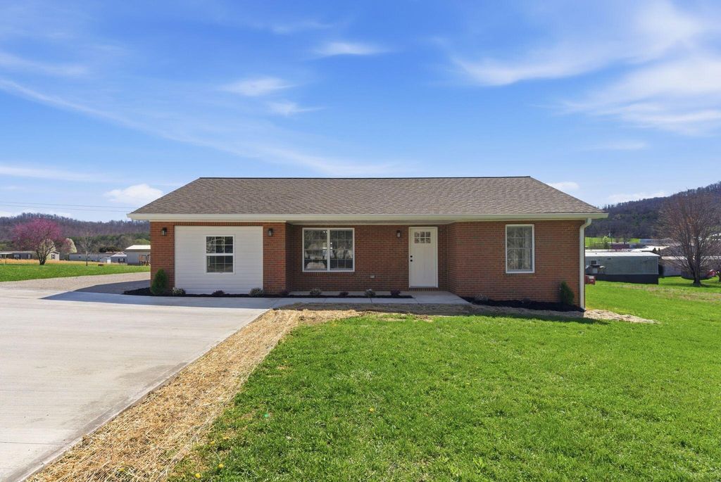 189 Scarlets Way, Bronston, KY 42518