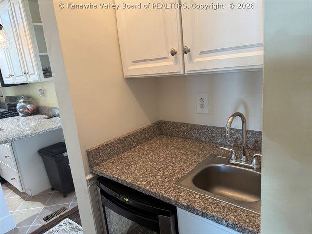 3707 Virginia Avenue Se, Charleston, WV 25304