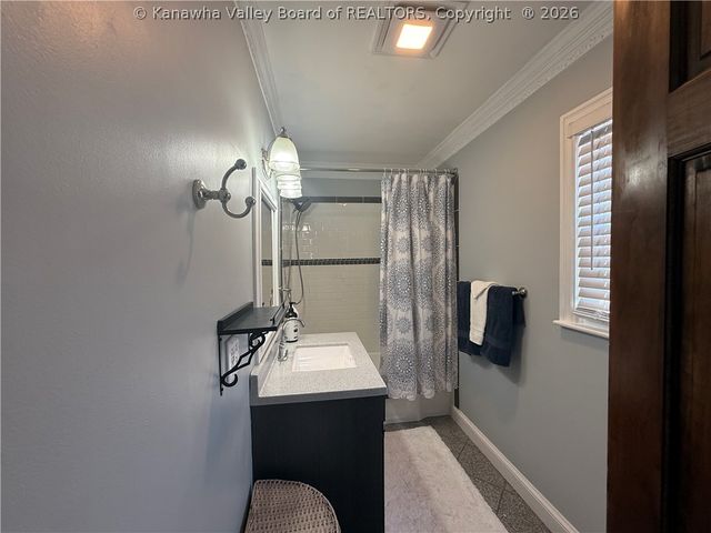 3707 Virginia Avenue Se, Charleston, WV 25304