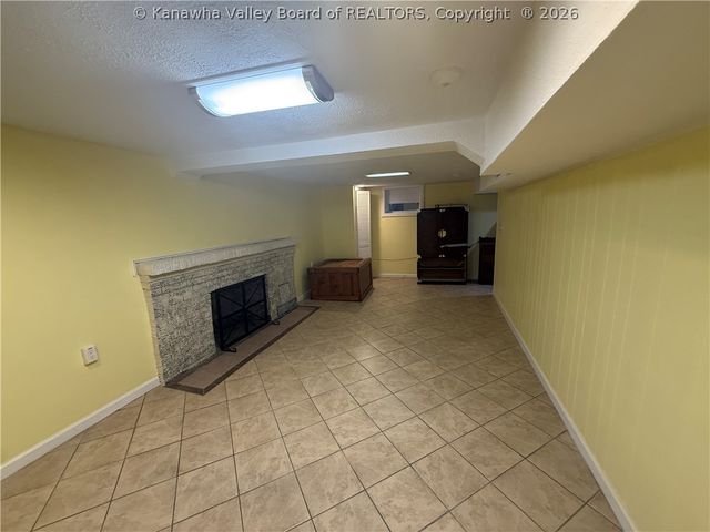3707 Virginia Avenue Se, Charleston, WV 25304