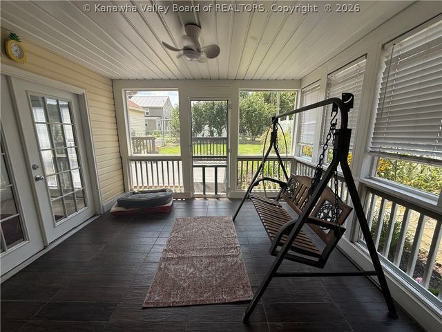 3707 Virginia Avenue Se, Charleston, WV 25304