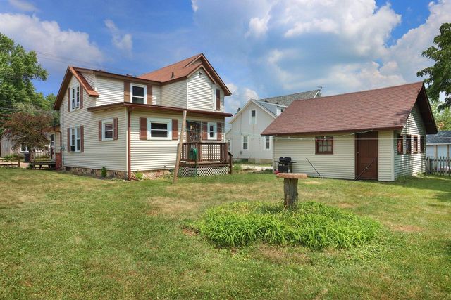 213 E Centralia STREET, Elkhorn, WI 53121