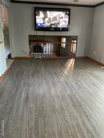 39480 Baroque Boulevard, Clinton Township, MI 48038