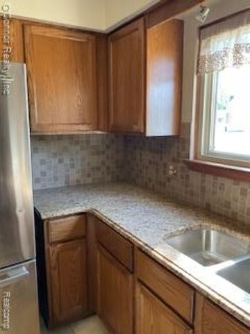 39480 Baroque Boulevard, Clinton Township, MI 48038
