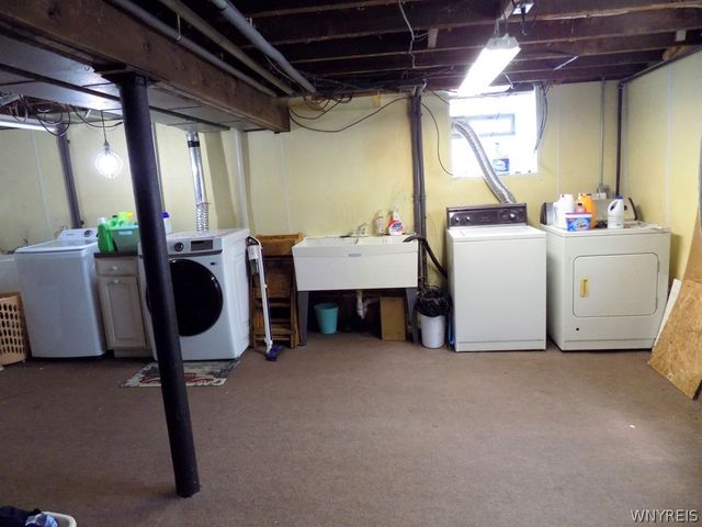745 Mckinley Parkway, Buffalo, NY 14220