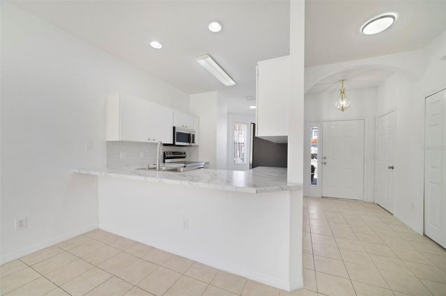 1286 SOUTH BEACH CIRCLE, Kissimmee, FL 34746