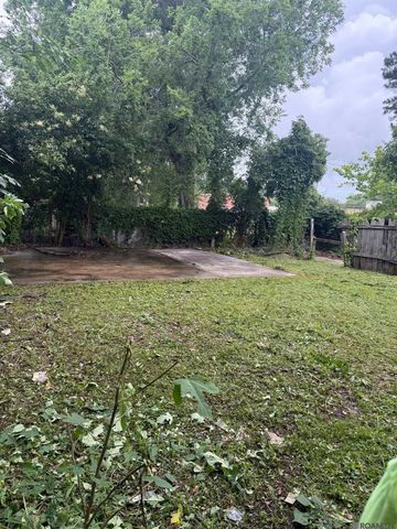 1905 Pocahontas St, Baton Rouge, LA 70805