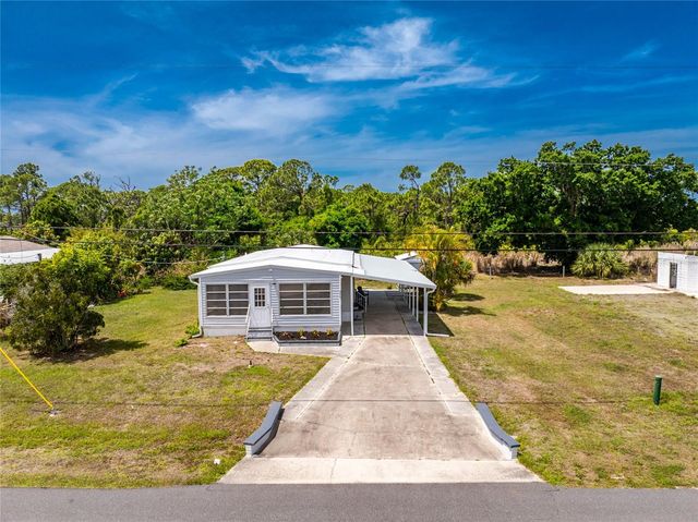 258 VIA DE LUNA, Englewood, FL 34224