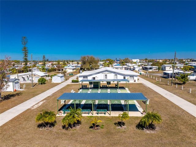 258 VIA DE LUNA, Englewood, FL 34224
