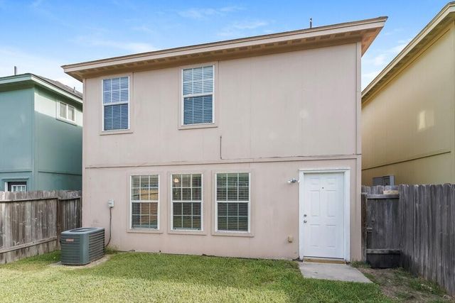 4955 N Cancun Drive, Houston, TX 77045