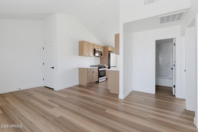 1805 N 31ST Street, Phoenix, AZ 85008