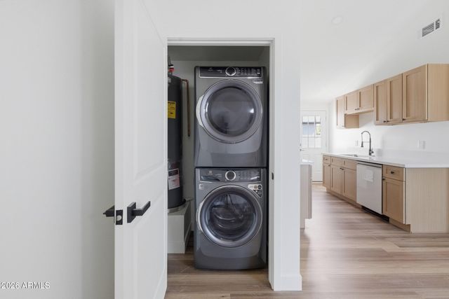 1805 N 31ST Street, Phoenix, AZ 85008