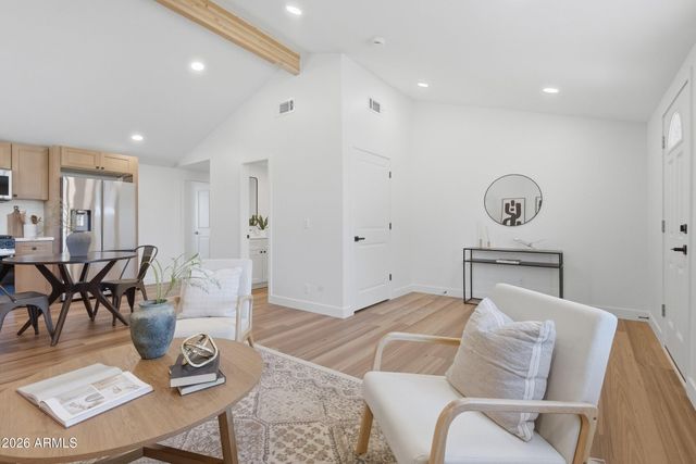 1805 N 31ST Street, Phoenix, AZ 85008