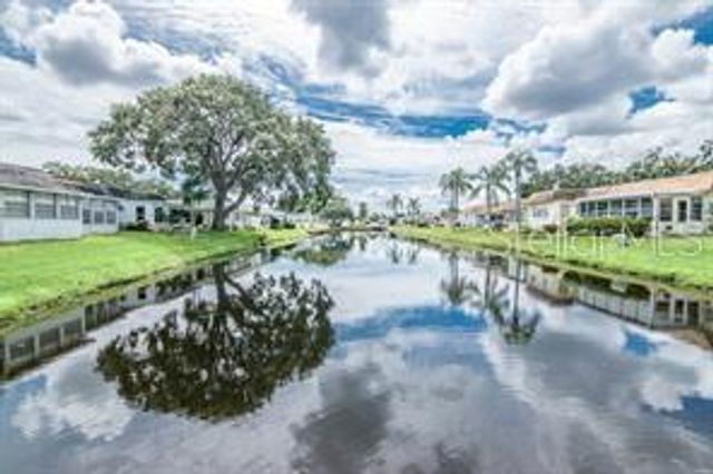 242 SKY LOCH DRIVE E, Dunedin, FL 34698