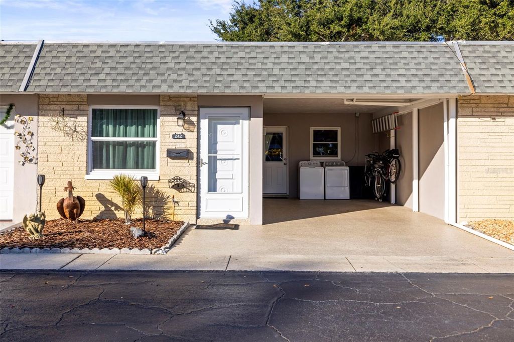 242 SKY LOCH DRIVE E, Dunedin, FL 34698