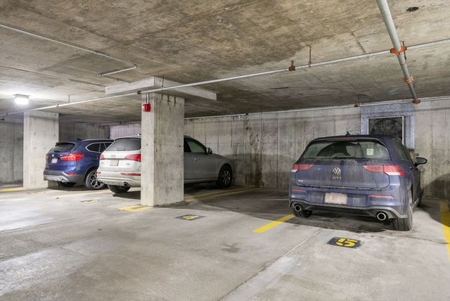 931 Massachusetts Ave 306, Cambridge, MA 02139