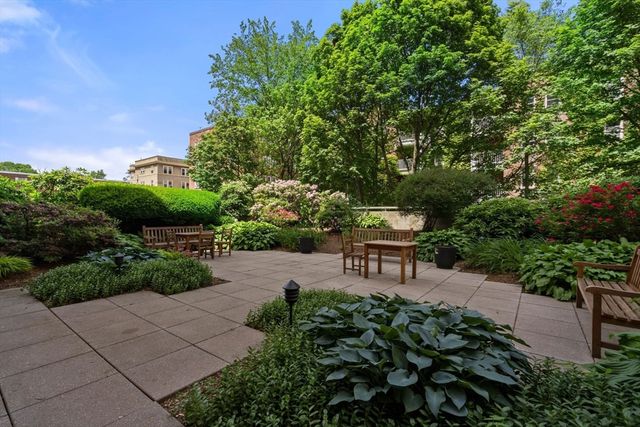 931 Massachusetts Ave 306, Cambridge, MA 02139