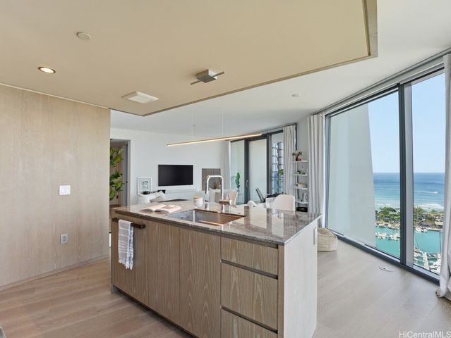1000 Auahi Street 2901, Honolulu, HI 96814