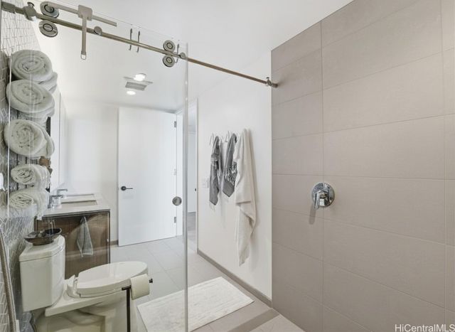 1000 Auahi Street 2901, Honolulu, HI 96814