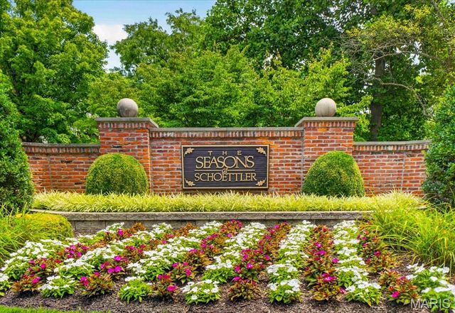 14673 Summer Blossom Lane, Chesterfield, MO 63017