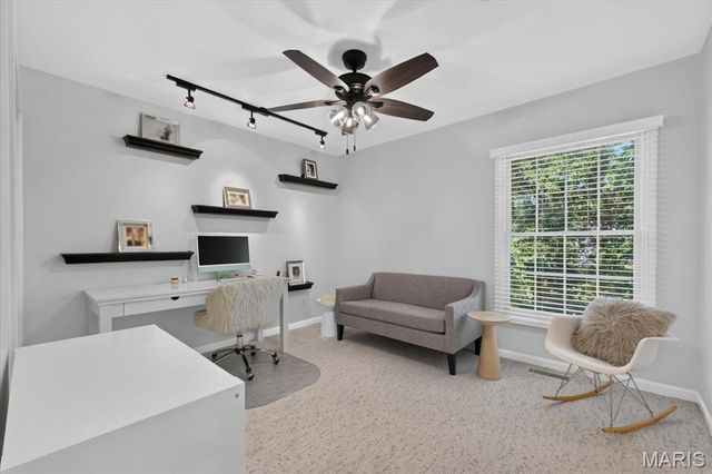14673 Summer Blossom Lane, Chesterfield, MO 63017