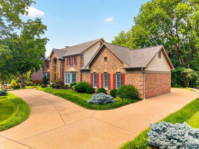 14673 Summer Blossom Lane, Chesterfield, MO 63017