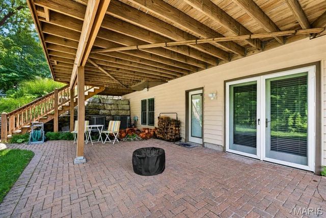 14673 Summer Blossom Lane, Chesterfield, MO 63017