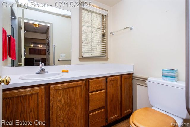 18801 Maple Circle 13, Clinton Township, MI 48036