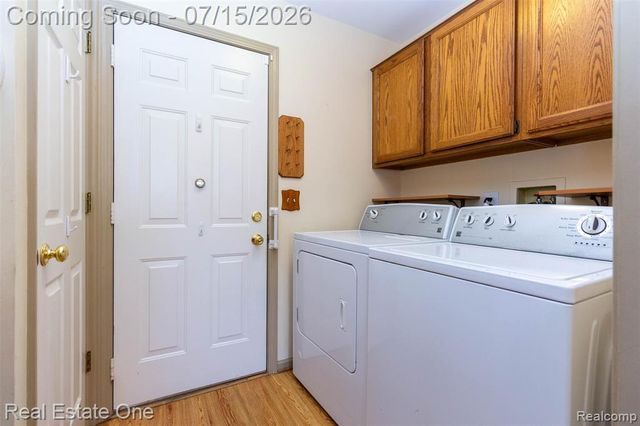 18801 Maple Circle 13, Clinton Township, MI 48036