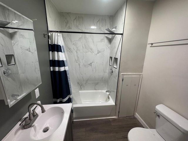 709 Dexter STREET, Madison, WI 53704