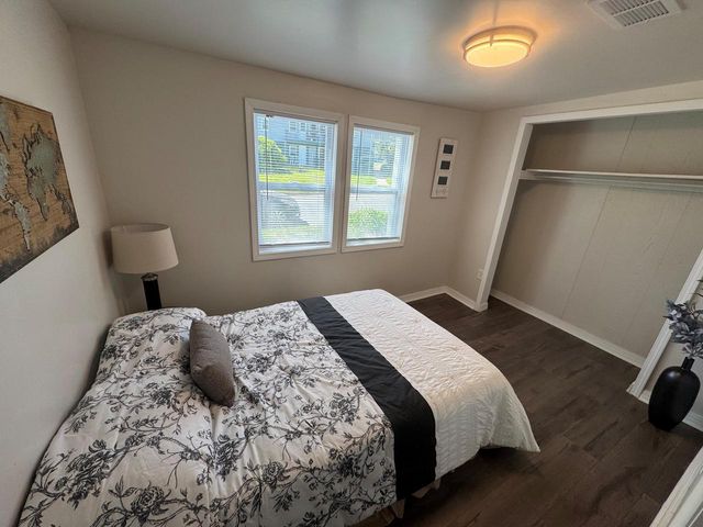 709 Dexter STREET, Madison, WI 53704