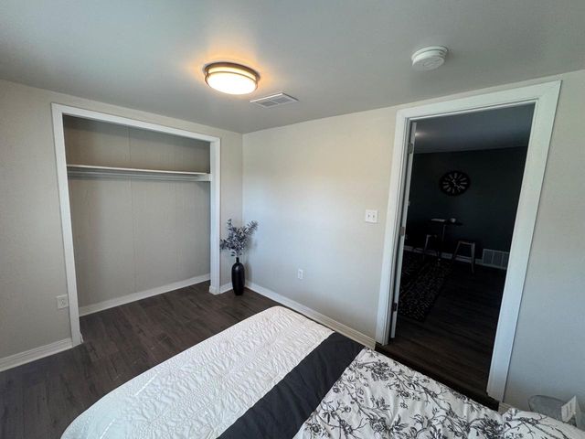 709 Dexter STREET, Madison, WI 53704