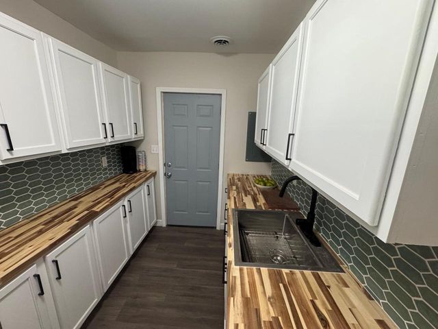 709 Dexter STREET, Madison, WI 53704