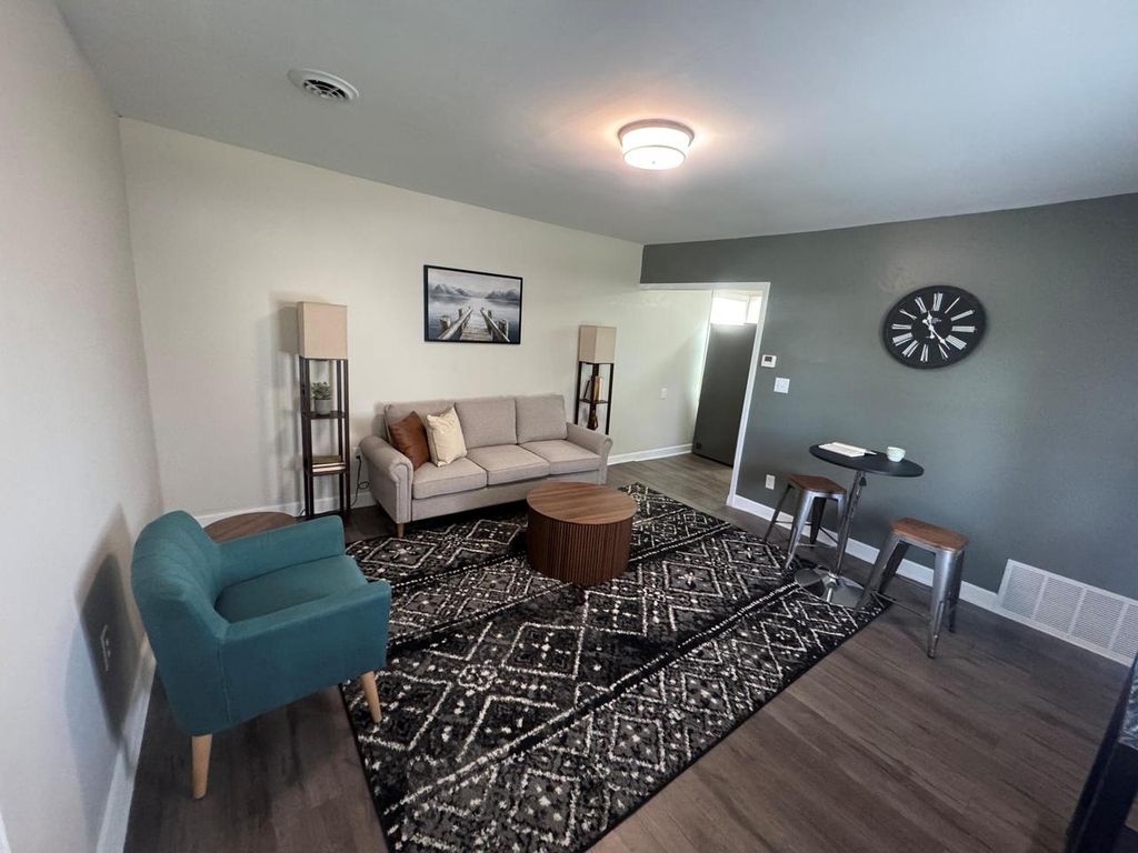 709 Dexter STREET, Madison, WI 53704