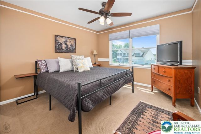 3 Tulip Court, Easton, PA 18045