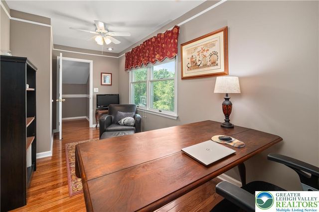 3 Tulip Court, Easton, PA 18045