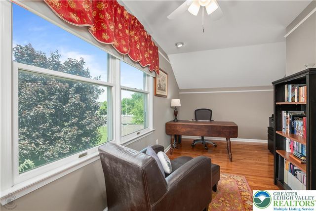 3 Tulip Court, Easton, PA 18045