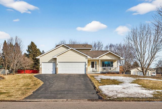 17229 Van Buren Street NE, Ham Lake, MN 55304