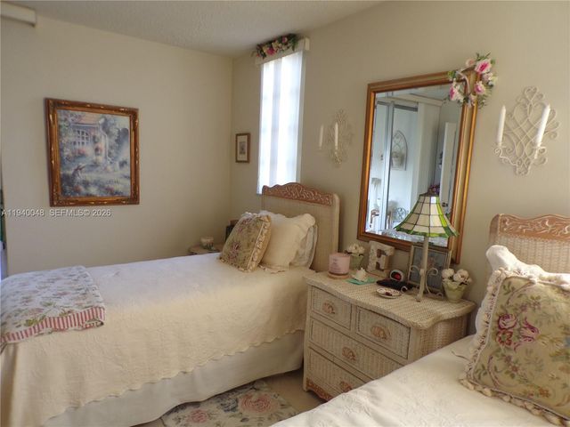 3020 Marcos Dr S214, Aventura, FL 33160