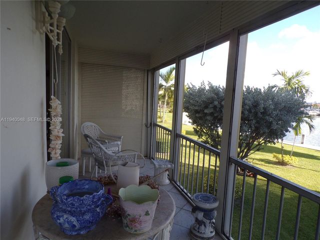 3020 Marcos Dr S214, Aventura, FL 33160