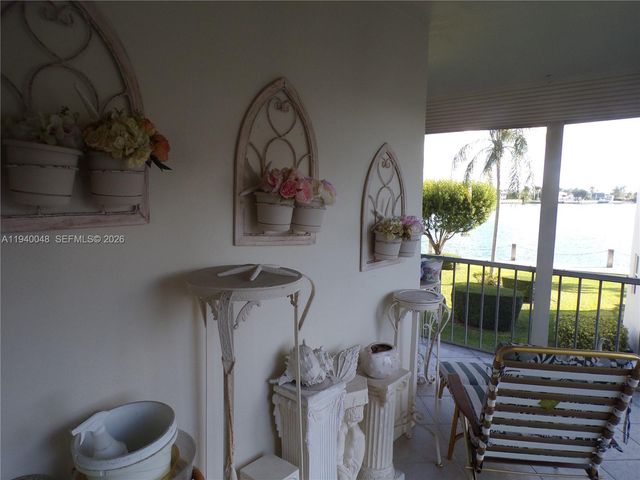 3020 Marcos Dr S214, Aventura, FL 33160