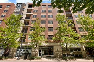 873 N Larrabee Street 409, Chicago, IL 60610