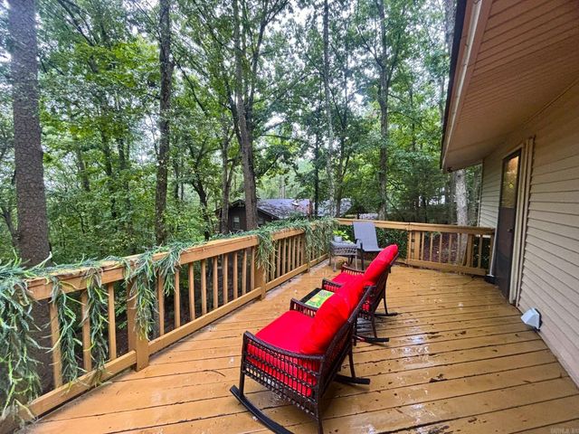 61 Tomino Way, Hot Springs Village, AR 71909