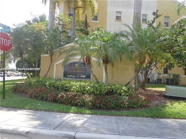 720 SW 111th Avenue 207, Pembroke Pines, FL 33025
