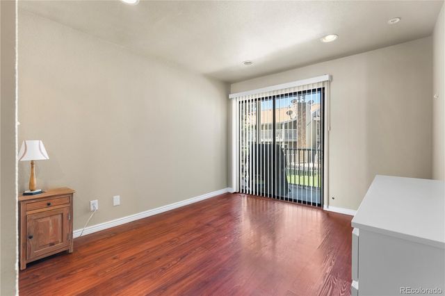 921 S Walden Street 105, Aurora, CO 80017