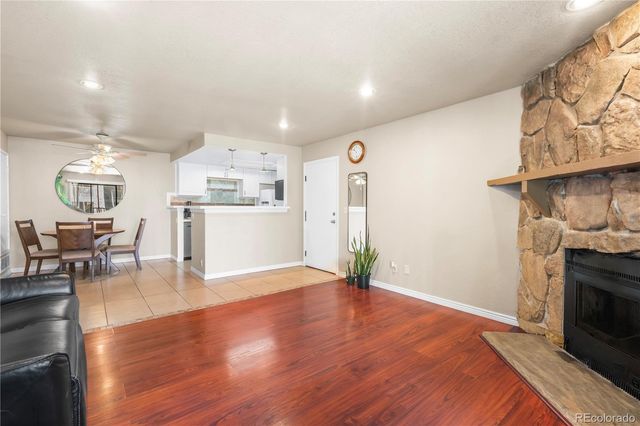 921 S Walden Street 105, Aurora, CO 80017