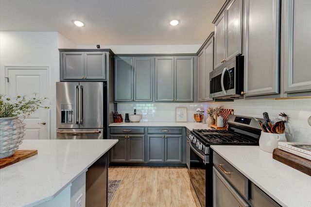 2403 NATOMA BOULEVARD, Mount Dora, FL 32757